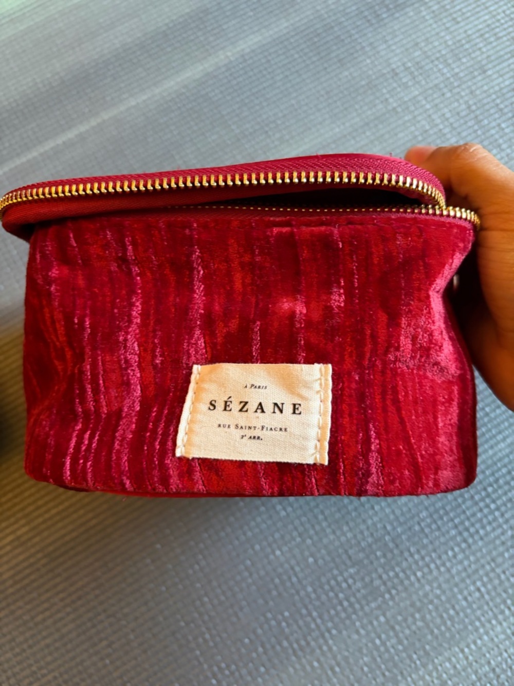 Sézane - Velvet Case
